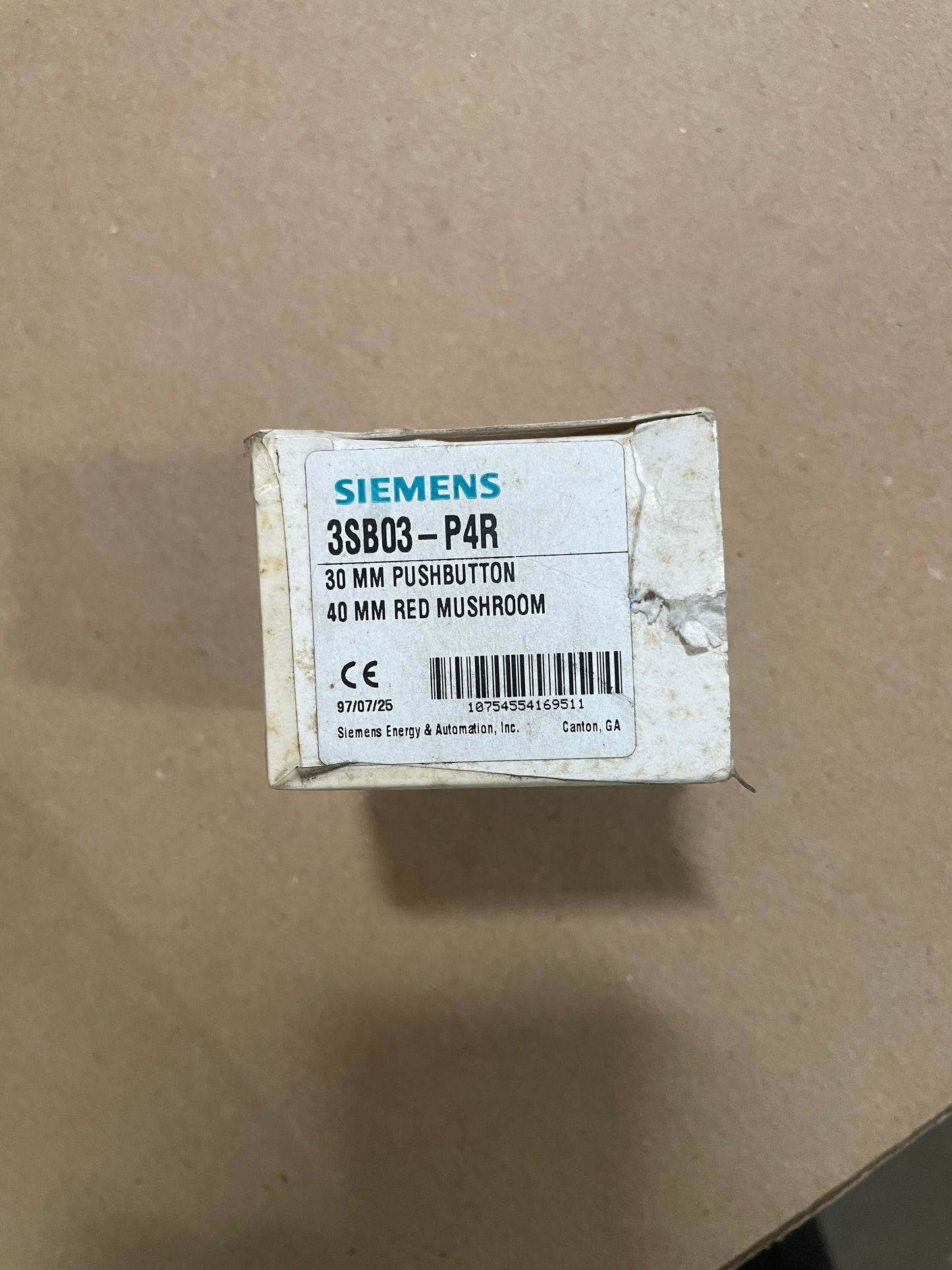 Siemens 3SB03-P4R 30mm Pushbutton 40mm Red Mushroom-Used