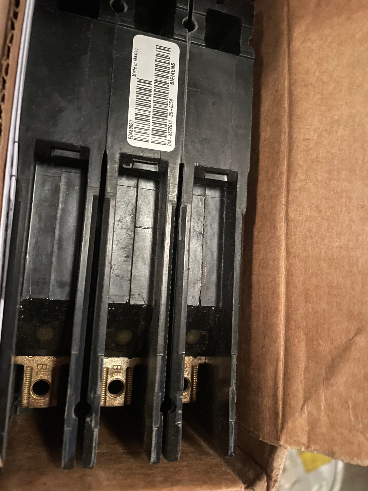 Siemens ED43B020 Sentron Molded Case Circuit Breaker 20 2P - New Surplus