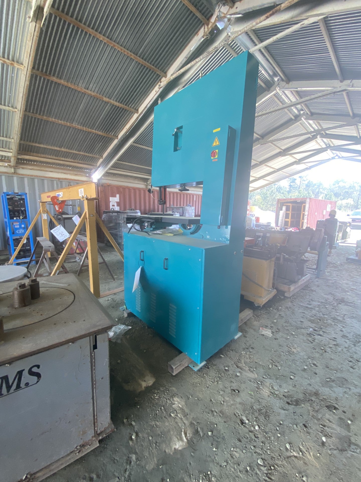 Kalamazoo V-4014H Giant Bandsaw - Reconditioned