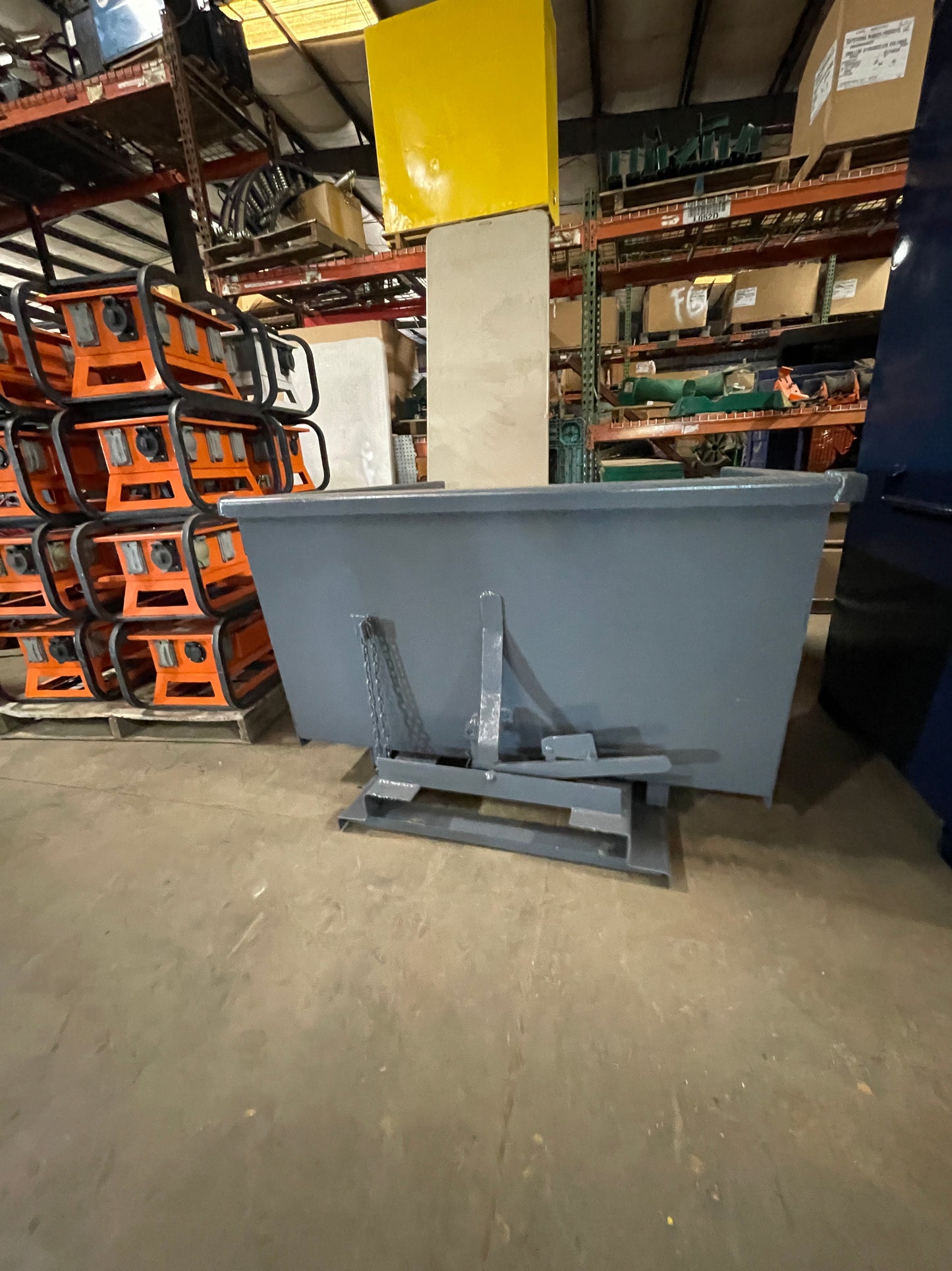 Dump Hopper 1½ Cubic Yard Medium Duty Forklift Hopper -  Reconditioned